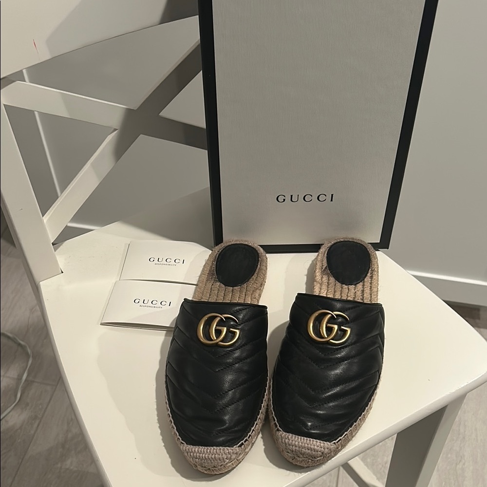 Gucci Women's Black Espadrille Mules